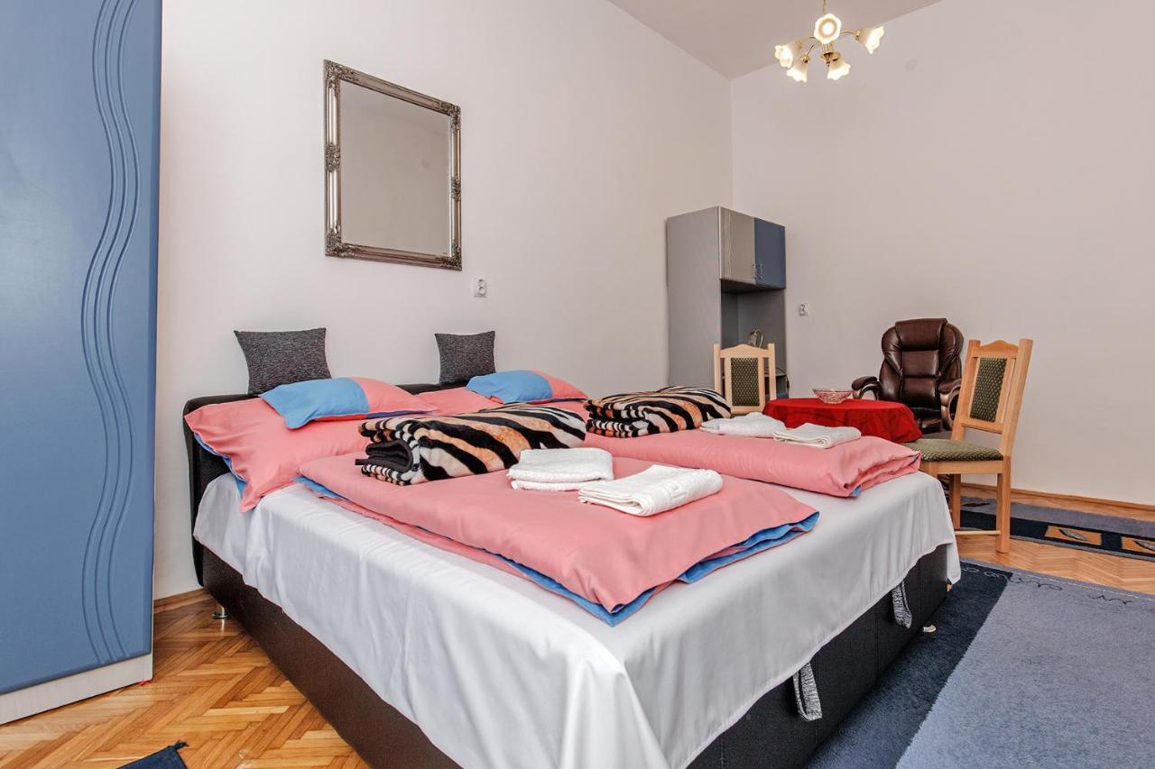 Arany Csillag Apartman Eger Exterior foto